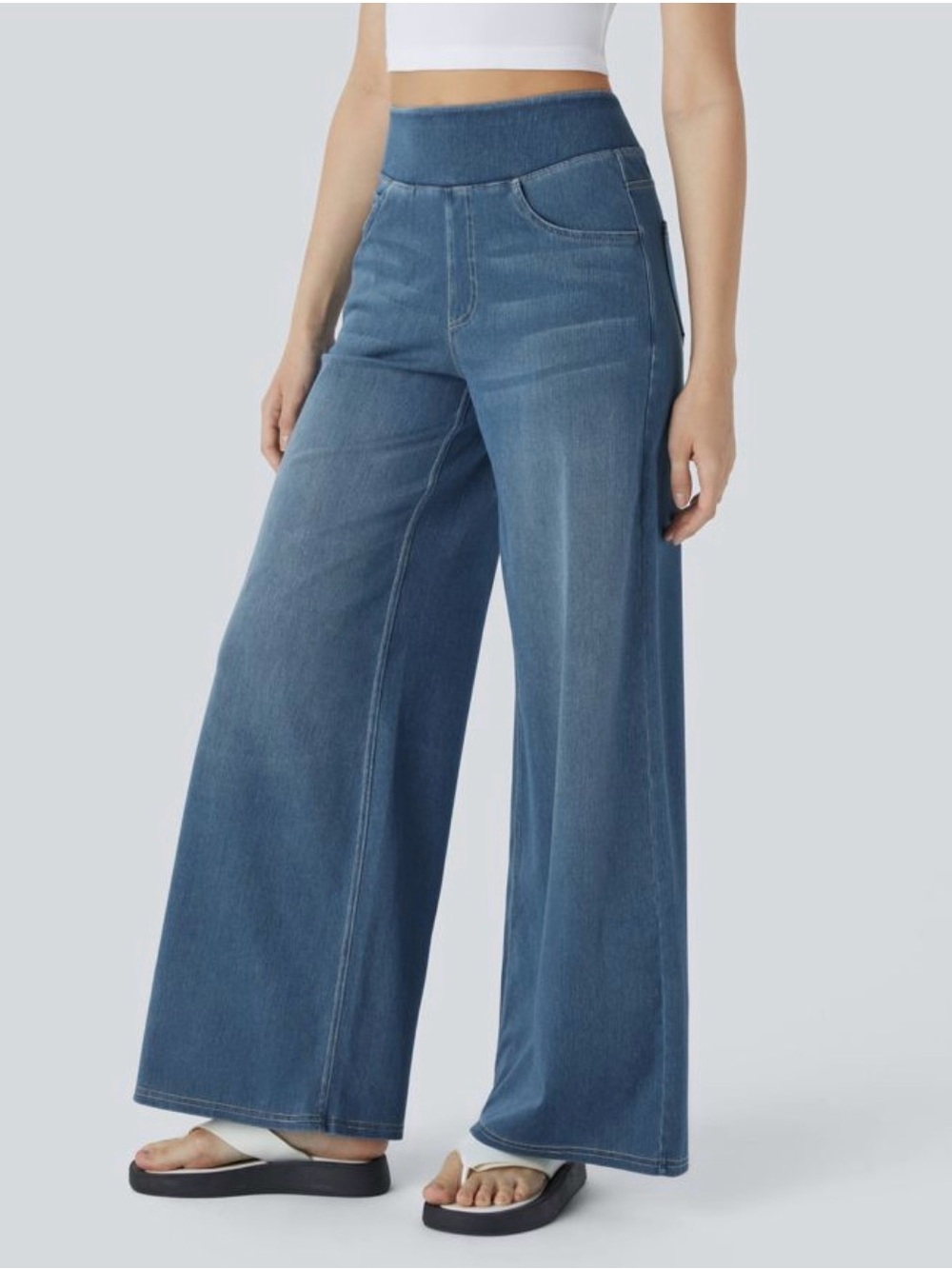 HALARA Relaxed High-Rise Wide Leg Jeans in Denim Blue